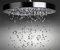 Noch nat�rlicher flie�t das Wasser bei den neuen Dornbracht Regenbrausen