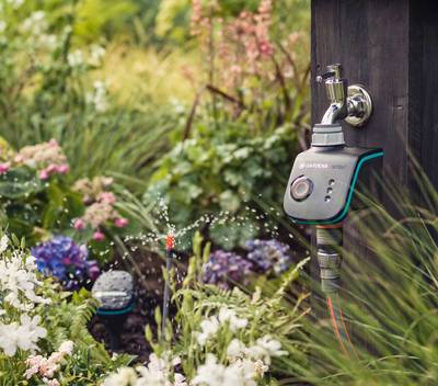 Durch Berücksichtigung der Wettervorhersage kann der Wasserverbrauch für die Gartenbewässerung mit dem Gardena smart system optimiert und deutlich gesenkt werden