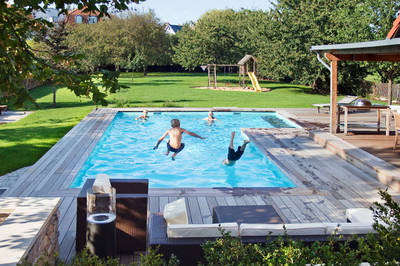 Ein Pool im Garten muss nicht mehr kosten als ein Sommerurlaub mit der Familie