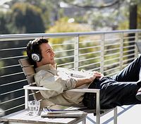 Die neuen BOSE Headphones: noch weniger Ger�usche, noch mehr Klang