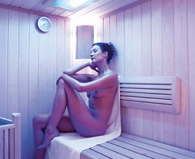 Die Fan-Sauna bietet drei Nutzungsmöglichkeiten: Infrarot, Sauna, Softclima