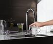 Dornbracht Water Despenser: Per Hebeldruck heißes Wasser für Tee oder Kaffee Dornbracht Water Despenser: Per Hebeldruck heißes Wasser für Tee oder Kaffee