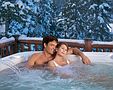Ein Bad im Whirlpool auch bei K�lte w�rmstens zu empfehlen - kostet nicht mal einen Euro pro Tag