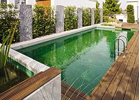Das TeichMeister-Filtersystem erm�glicht nat�rliche Schwimmparadiese auch in kleinen G�rten