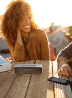 Klein, leicht und Spitzenklang: Der Bose SoundLink® Mini Speaker