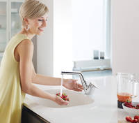 Küchenarmaturen spielen eine nicht zu unterschätzende Rolle in Bezug auf die Trinkwassergüte und somit auch auf die Qualität unserer frischen Zutaten