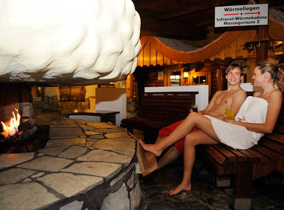 Mit einer großen Saunawelt ist die Kurhessen Therme eine wahre Quelle der Entspannung