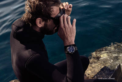 Die Davosa Argonautic Lumis hat alles, was Freitaucher wie der Weltrekoldhalter Nikolay „Nik“ Linder unter Wasser brauchen. Das Foto von Nik auf Elba wurde aufgenommen von Cedric Schanze