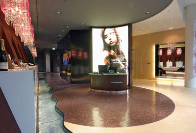 Das Stilwerk auf der Düsseldorfer Kö - feine Adresse für das CC Swarovski Bathroom