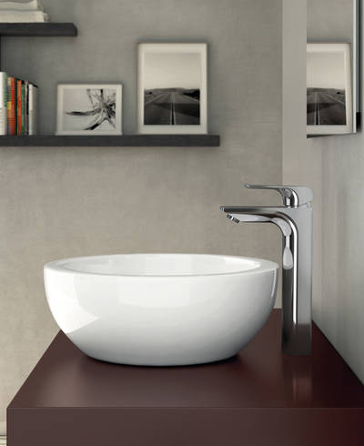 Wir geschaffen für minimalistische Trend-Bäder: Strada Armaturen aus der Komplettserie von Ideal Standard