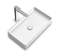 Die neuen Waschtischschalen aus SaphirKeramik von Laufen revolutionieren das Design am Waschplatz. Dazu paßt perfekt die Armatur Cityplus von Laufen