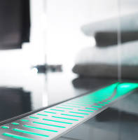 ACO Showerdrain Lightline macht Duschen zum sinnlichen Erlebnis
