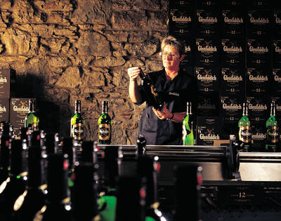 Für die Teilnehmer gibt es einen Download-Gutschein für ein Tasting in einer Bar in der Nähe