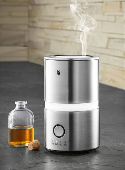 Wasser, Duft und Licht - eine unwiderstehliche Kombination für das Wohlbehagen: WMF Ambient Aroma Diffuser