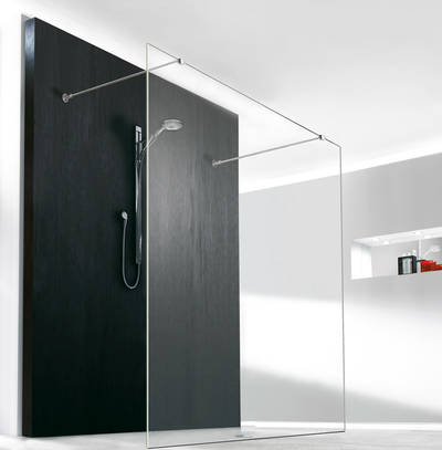 „Hüppe Manufaktur Studio“ jetzt auch in Übergrößen bis zu einer Breite von 1800 mm für individuelle und großzügige Duschbereiche