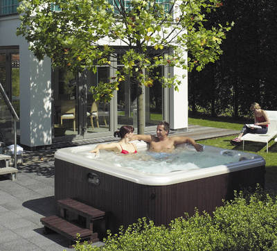 Hotspring Modell Envoy, Foto „Viebrockhaus Jette Joop Europe modern limited“