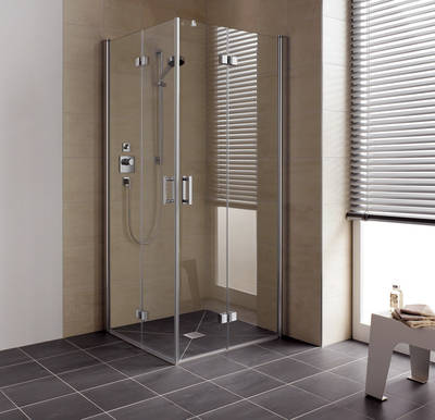 In die Dusche ohne Stufe: komfortabel und sicher