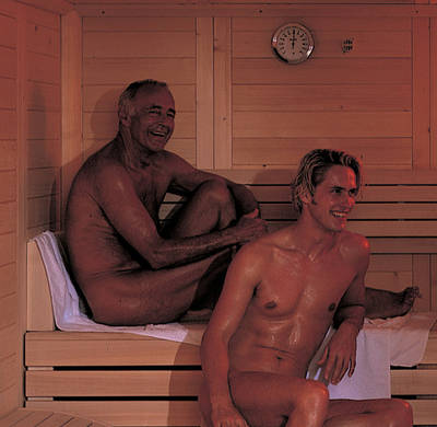 Die regelmäßige und schonende Sauna-Anwendung beeinflusst erhöhten Blutdruck nachweislich positiv