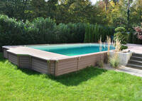 Chemoform wird unter anderem ein Azteck-Becken mit passender Terrasse zeigen