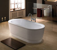 Die neue Kaldewei Classic Duo Oval Wide kann frei im Raum platziert werden