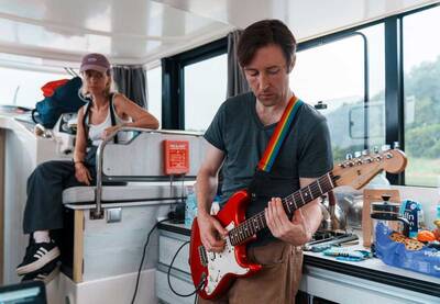 Kat Koan kreiert the Sound of le Boat (c) Patrick Tichy