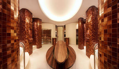 Zwei komplette Geschosse für Spa, Sauna und Wellness