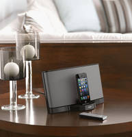 Das kompakte SoundDock® III System bietet Spitzenklang für alle iPod und iPhone-Modelle mit Apple Lightning-Anschluss